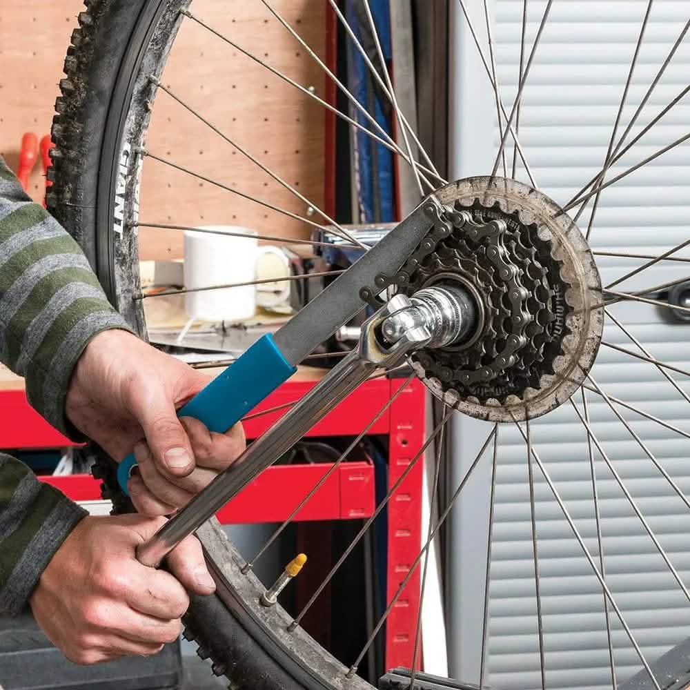 Silverline 7, 8, 9 & 10 SPEED CHAIN WHIP 241065 FOR BIKE TOOLS SAFETY SECURITY