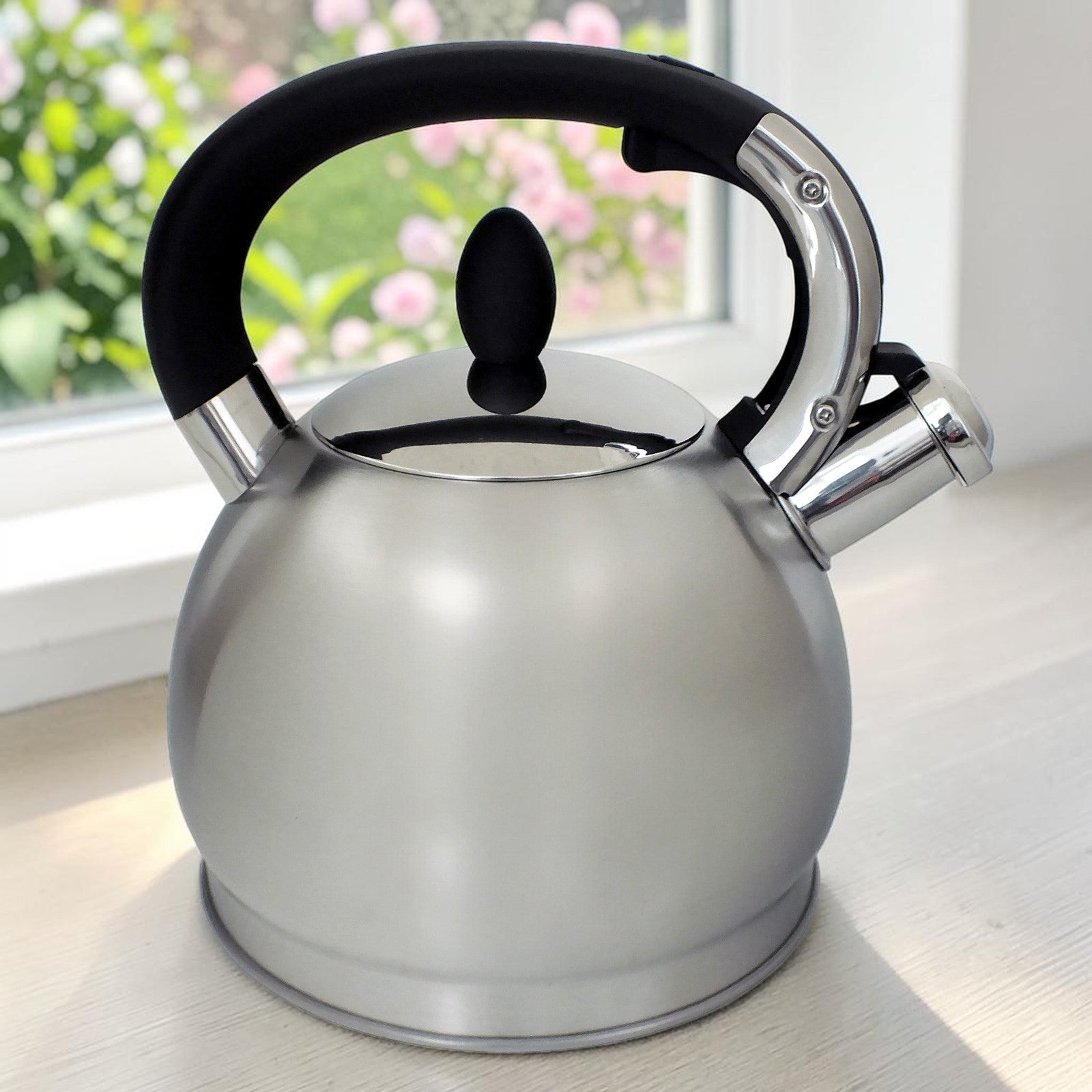 3.5L Stovetop Whistling Kettle with Stylish Brushed Stainless Steel Finish | Suitable for Electric, Induction and Gas Hobs