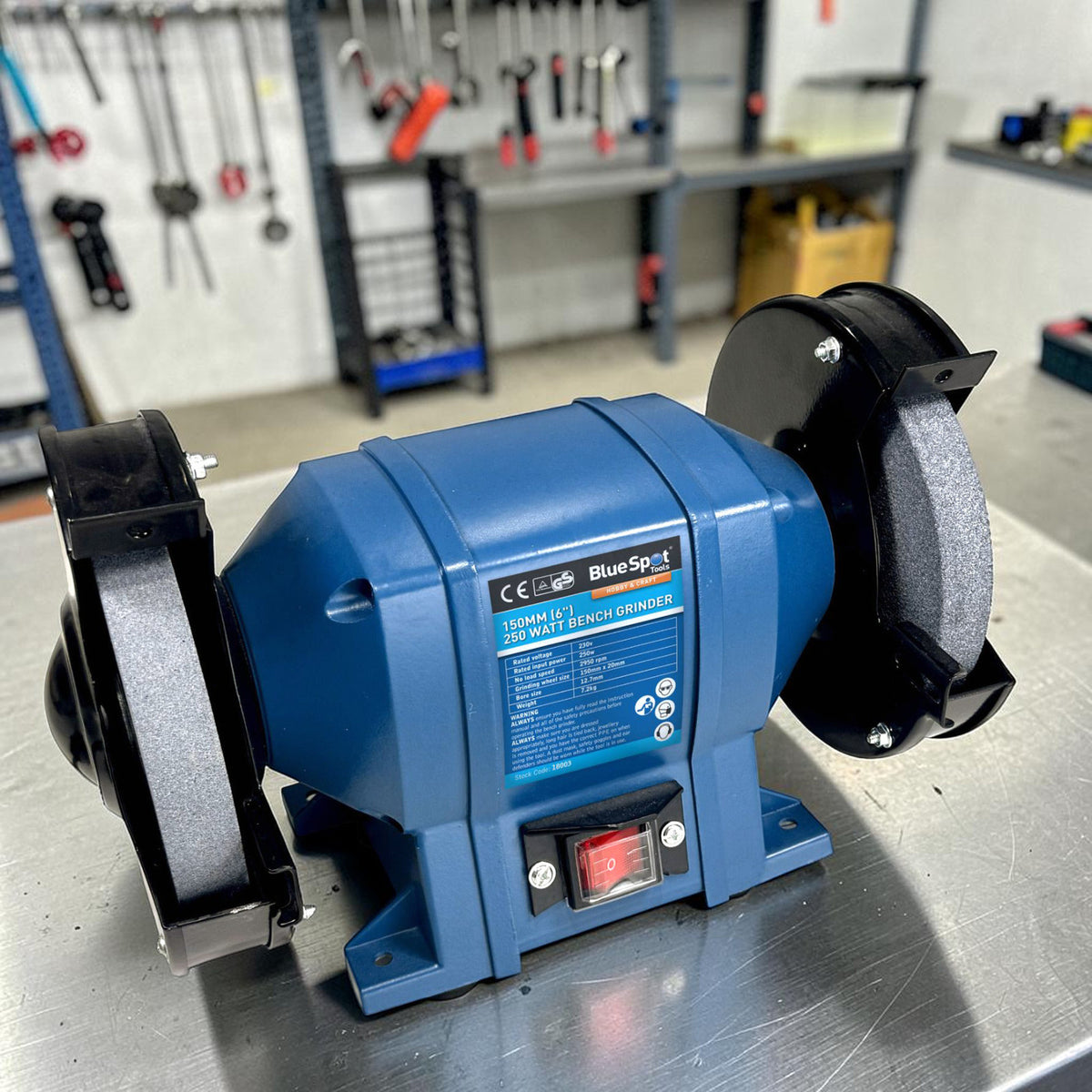 150mm (6") 250W Twin Bench Grinder and Polisher | Lifetime Warranty