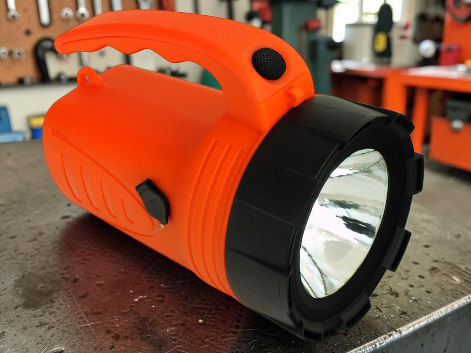 3W Rechargeable LED Spotlight Torch 200 Lumen Flashlight