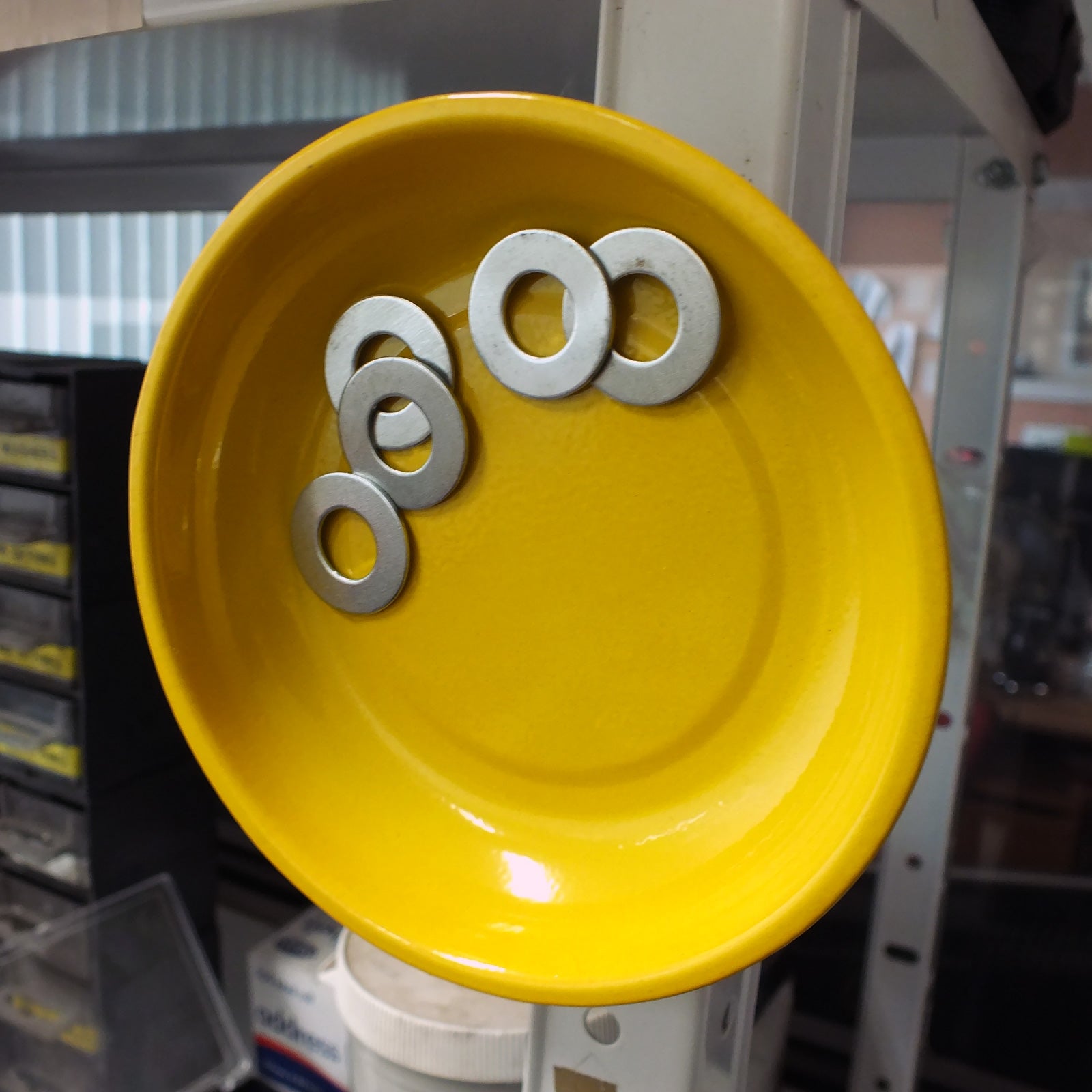 4” (100mm) Magnetic Parts Tray Dish - Yellow