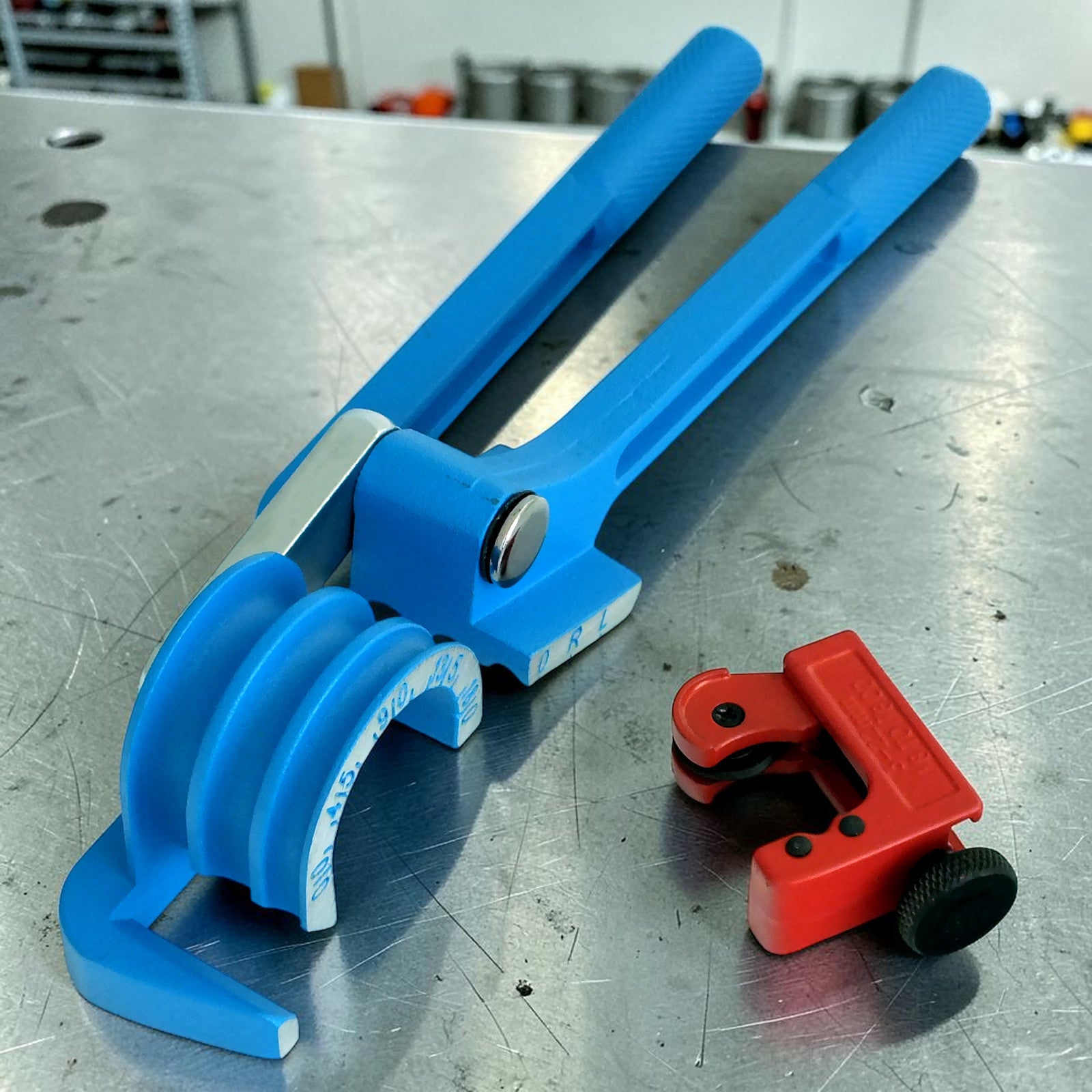 9pc Brake & Fuel Pipe Repair Tool Set |  Mini Pipe Bender, Tube Cutter & AF Pipe Flaring Kit