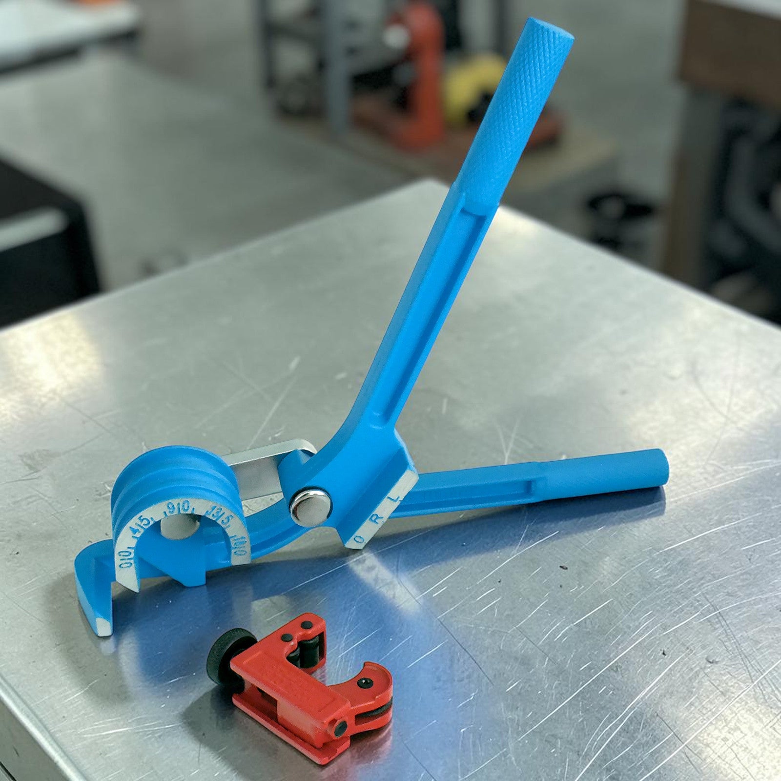 Mini Pipe Bender 6-10mm 3-in-1 180° Pipe Bending Tool plus 3-22mm Tube Cutter