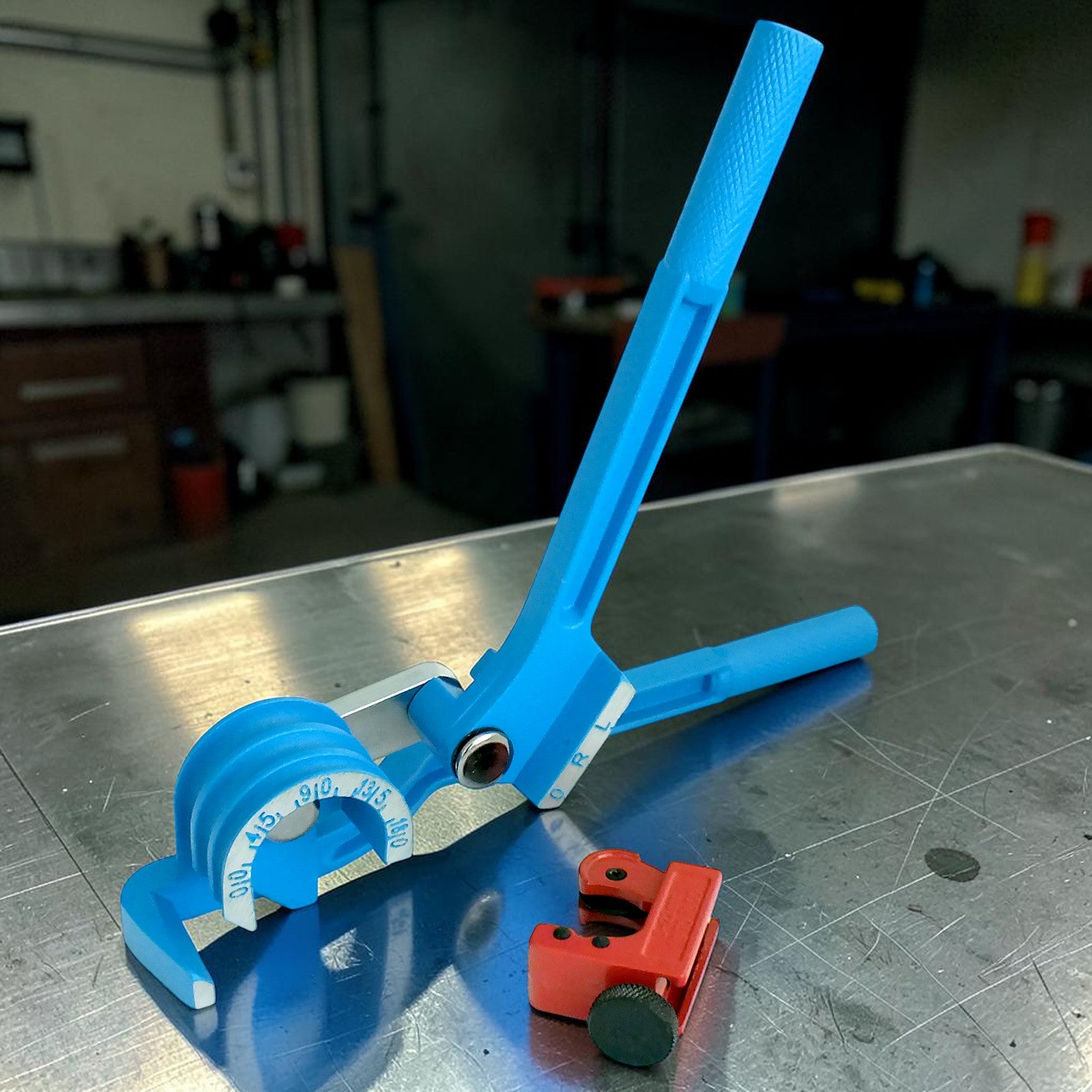 Mini Pipe Bender 6-10mm 3-in-1 180° Pipe Bending Tool plus 3-22mm Tube Cutter