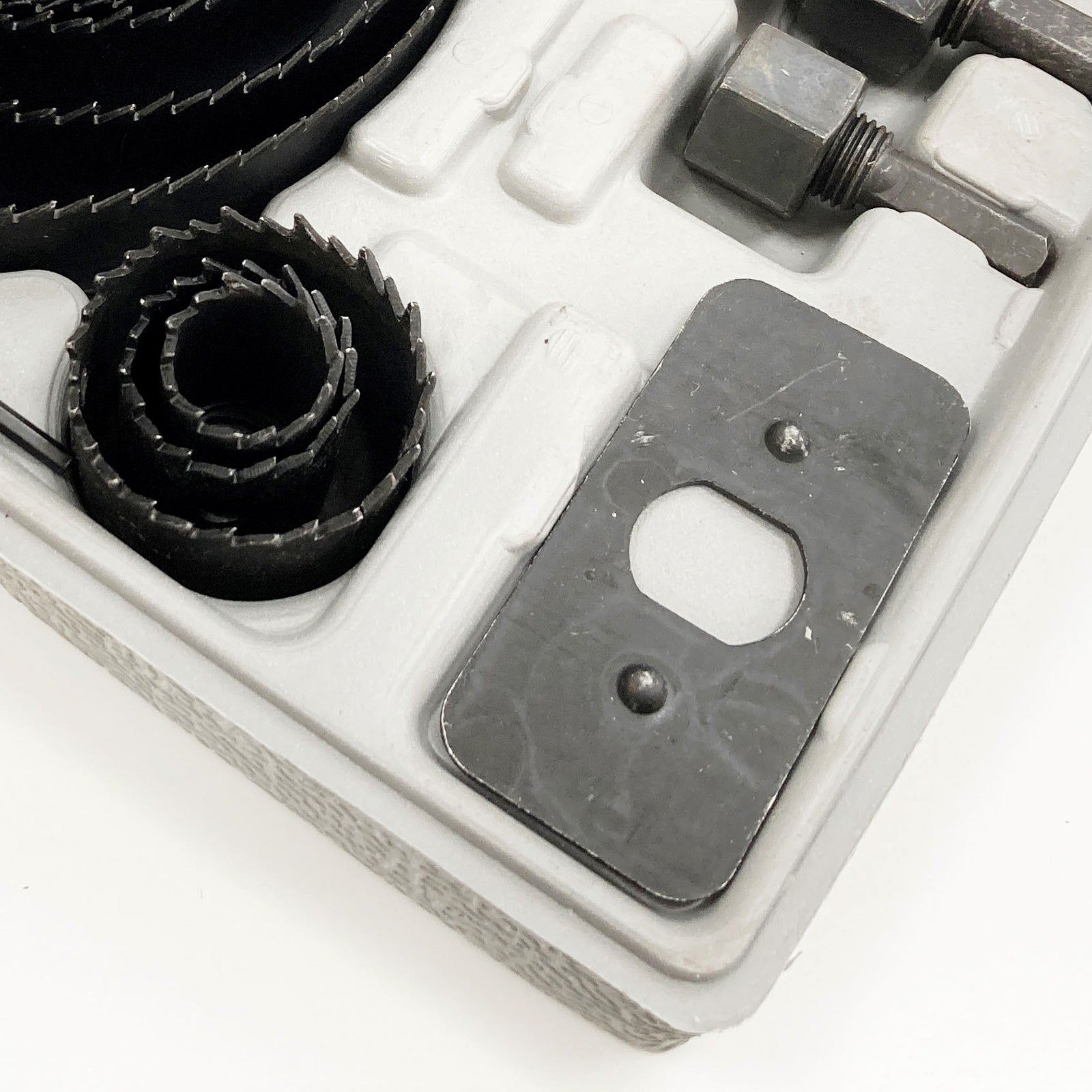 16 Pro Holesaw Cutting Kit Set 19mm - 127mm Hole Saw Saws + Case