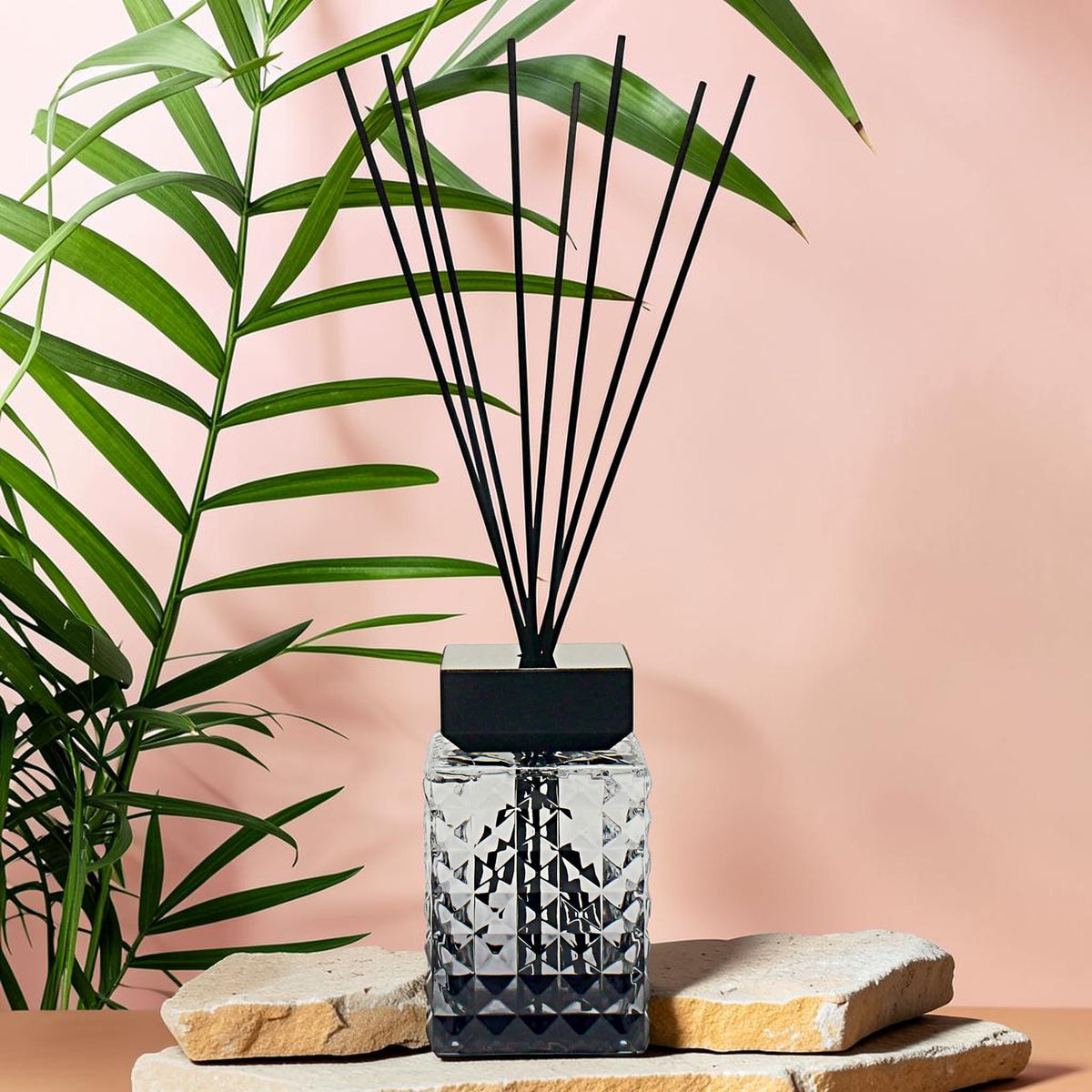Maison Parfum Omber Leather Home Fragrance Reed Diffuser - Extra Large 1000ml Size