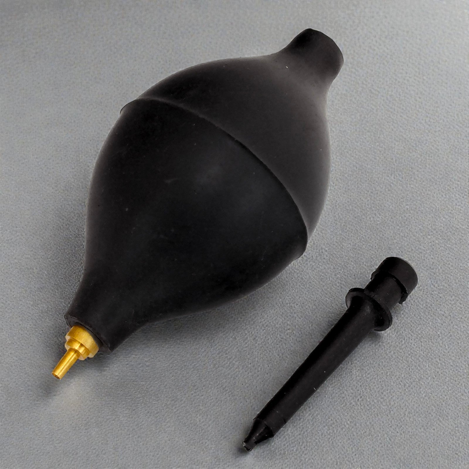 Rubber Dust Blower Hand Held Compressed Air Pump | Camera Lens Cleaner PC Electronics Cleaning Tool