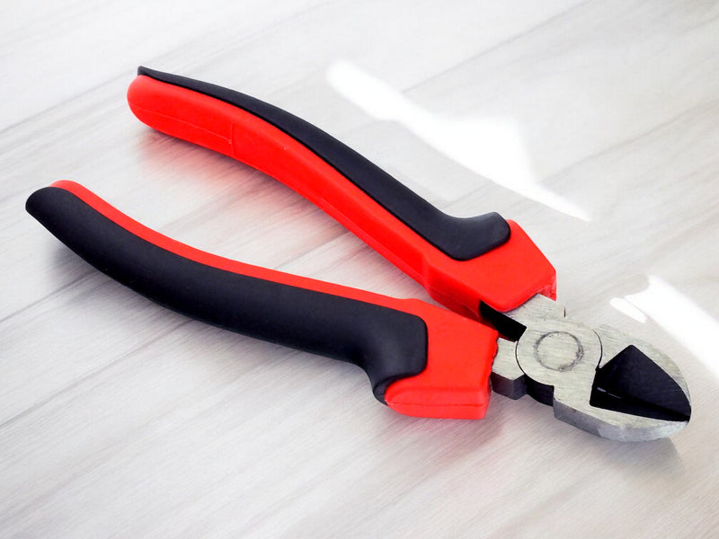 Voche 8" Diagonal Side Cutting Pliers 200mm Wire Cutters | Heavy Duty Heat Treated Steel with Non Slip Grips