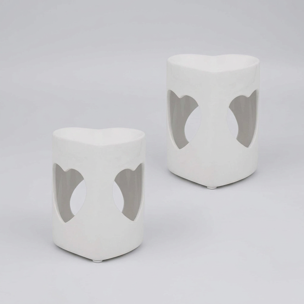 2 White Heart Tealight Wax Melt Warmers & Oil Burners with Candle & Melts