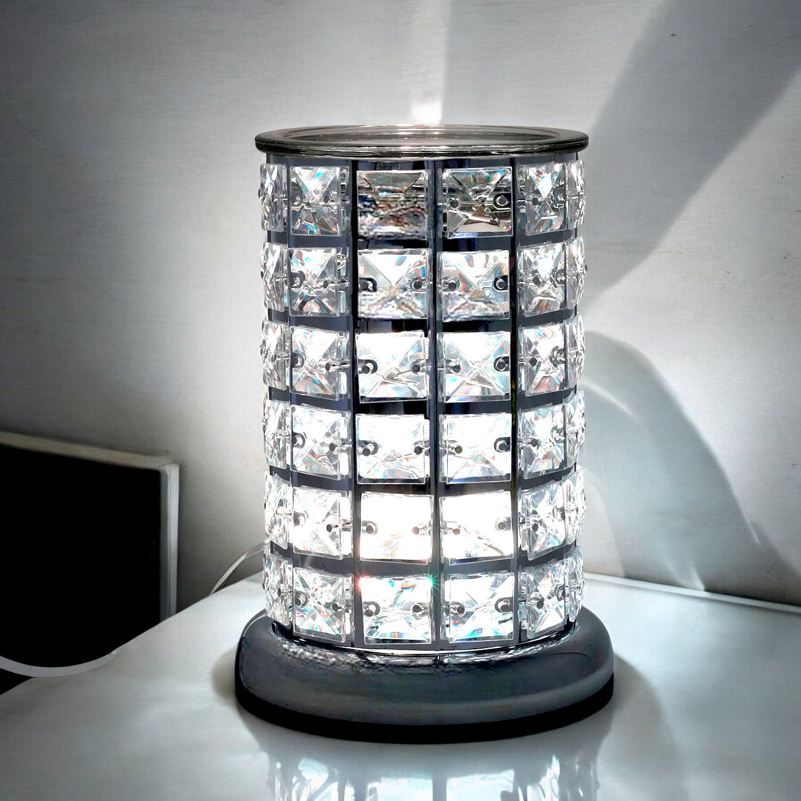 Oil Burner and Wax Melt Warmer plus 10pc Scented Wax Melts | Colour Changing LED Aroma Lamp