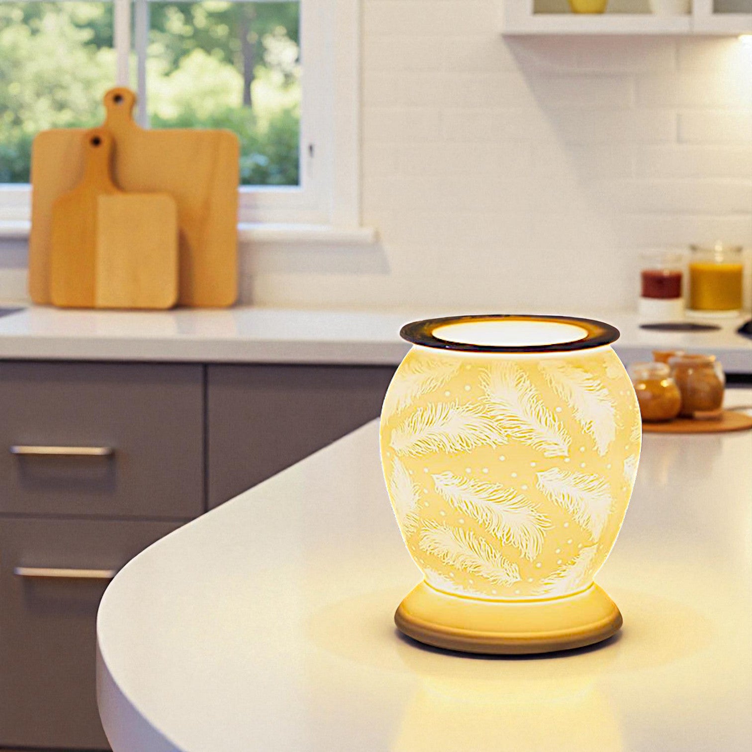 Wax Melt Oil Burner Feather Design Fragrance Aroma Warmer Ceramic Electric Light