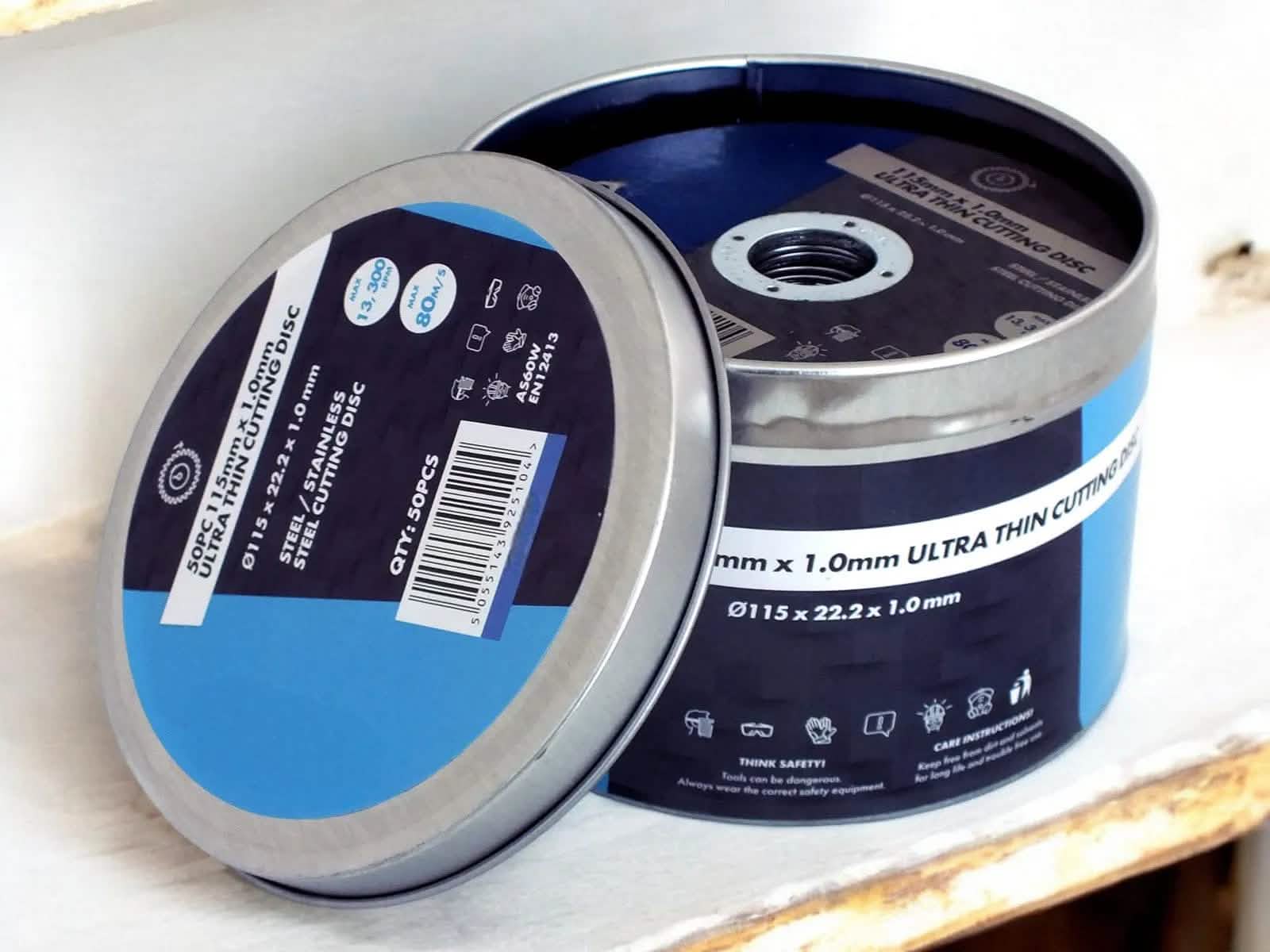 tooltime.co.uk Angle Grinder Discs Pack of 50 Ultra Thin Cutting Discs for Steel and Stainless Steel | 1 x 115 x 22.2mm | Includes Storage Tin