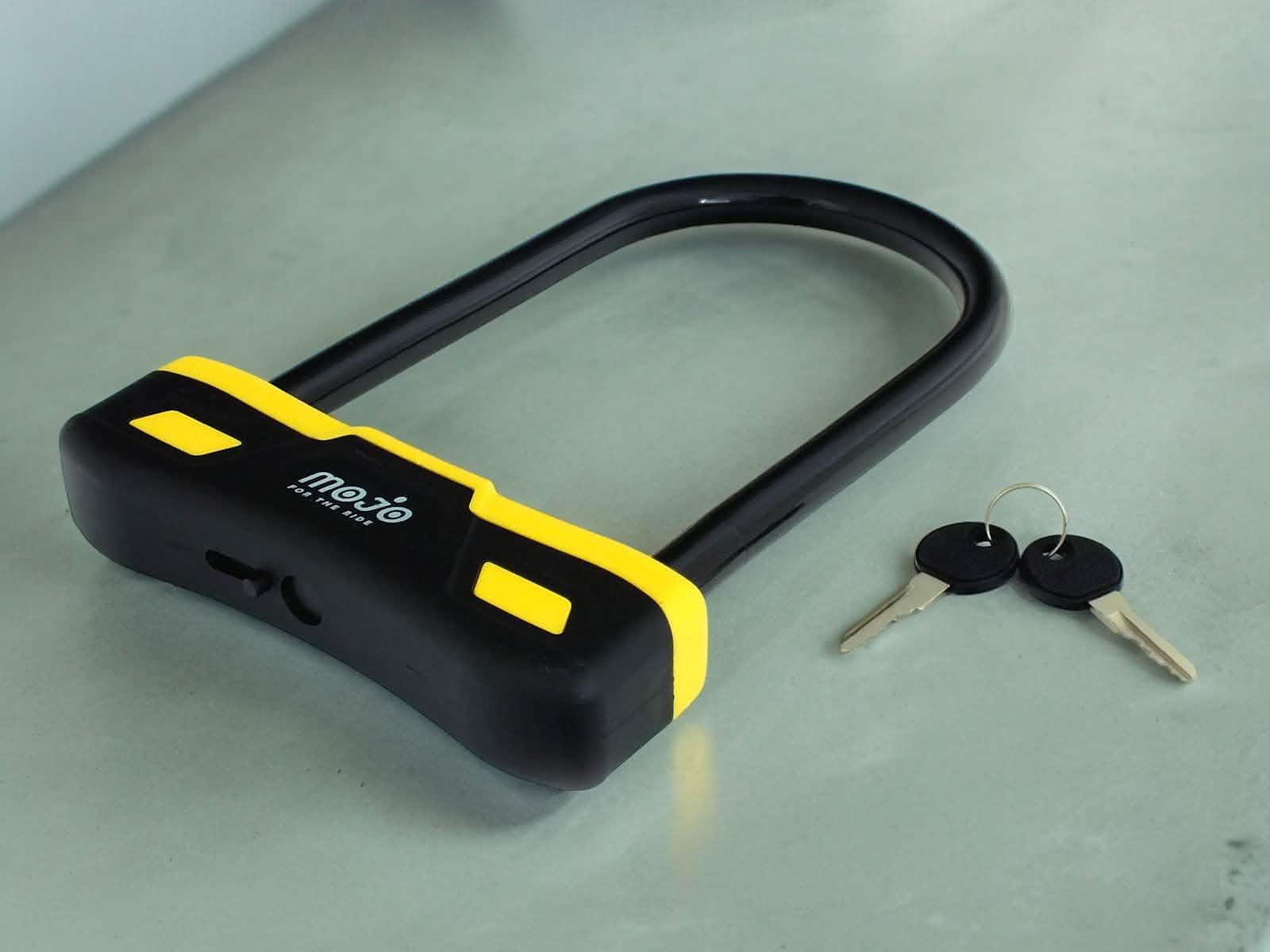 tooltime.co.uk D-Lock Heavy Duty D-Lock for Bikes Cycles Bicycles Motorbikes and Scooters with 2 Keys