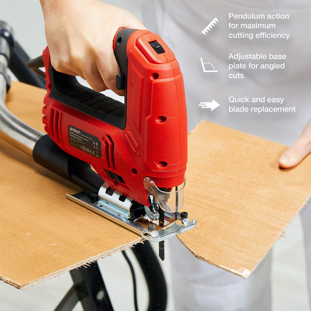 600W Electric Jigsaw plus 31pc Assorted Saw Blades | 240V Variable Speed Pendulum Action
