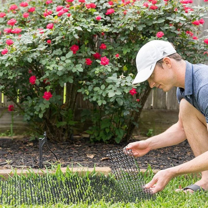 Pack of 6 Pest Repellent Mats | Plastic Cat, Dog and Bird Deterrent Spikes - tooltime.co.uk
